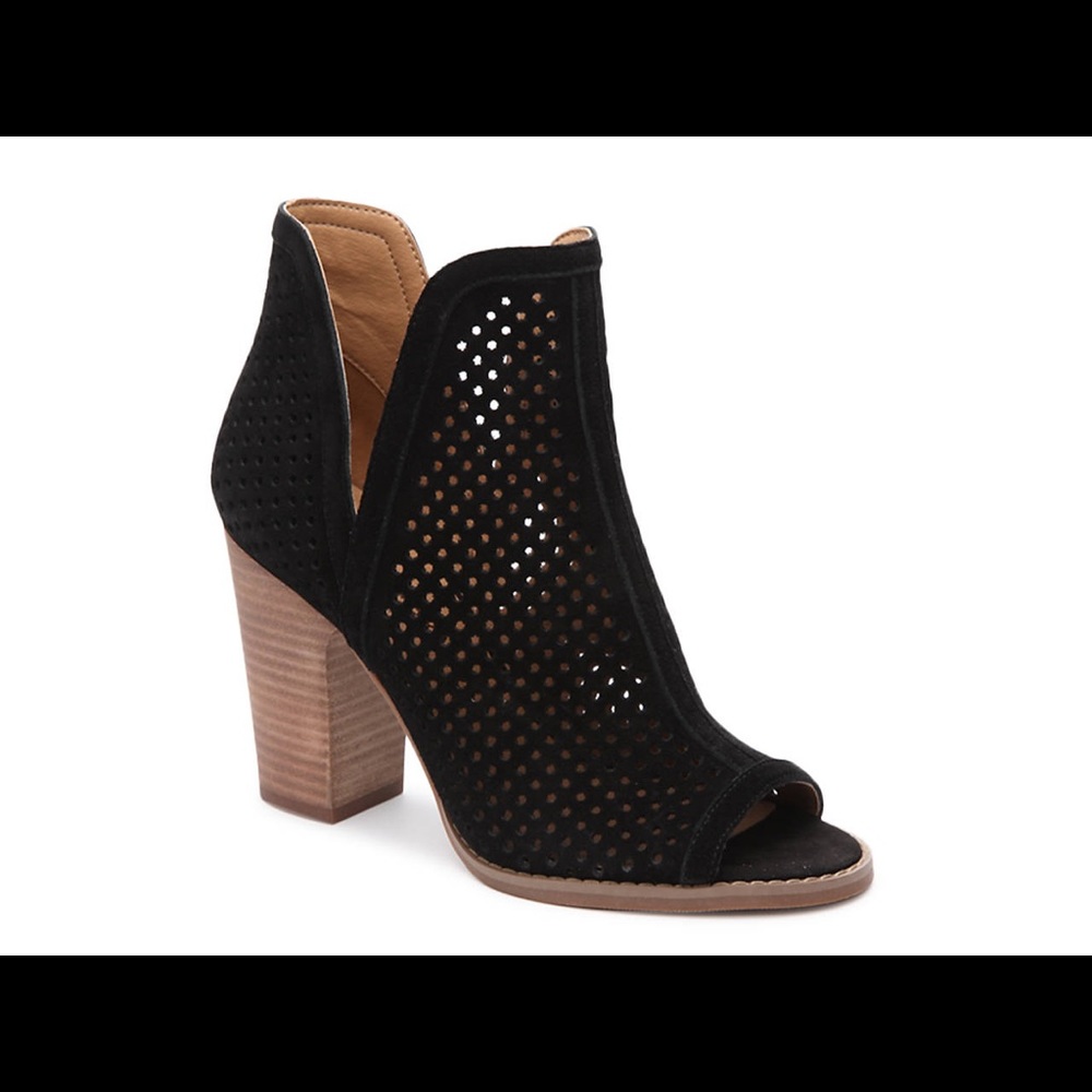 Lucky Brand Larise Bootie - Picture 2 of 8